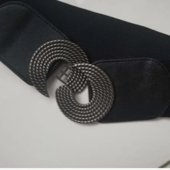 Black Symmetrical Round Buckle Wide Elastic Belt - Picture 9 of 9